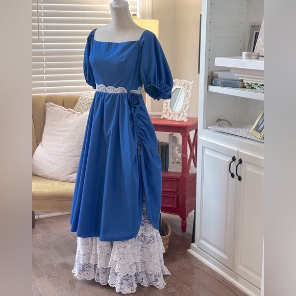 Vintage Dresses & Skirts - RARE ILGWU Taffeta Dress. Royal Blue-Layered Ruffle.  Women Sz-11 Large